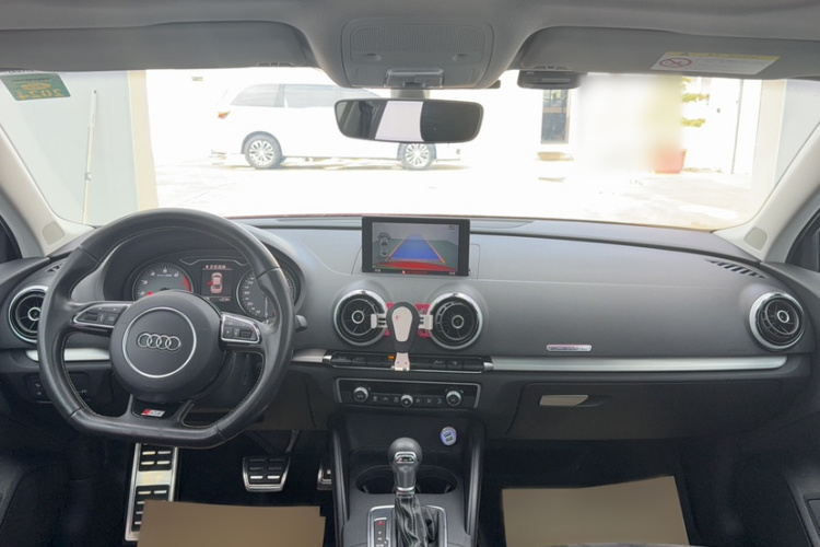 奥迪S3 2017款 S3  2.0T Limousine中控内饰7012
