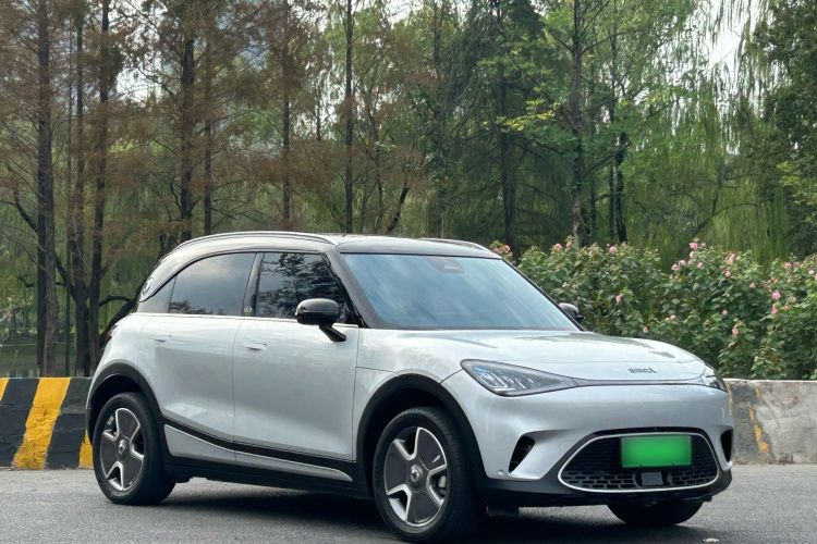 smart精灵#1 2023款 Pro版车身外观6003