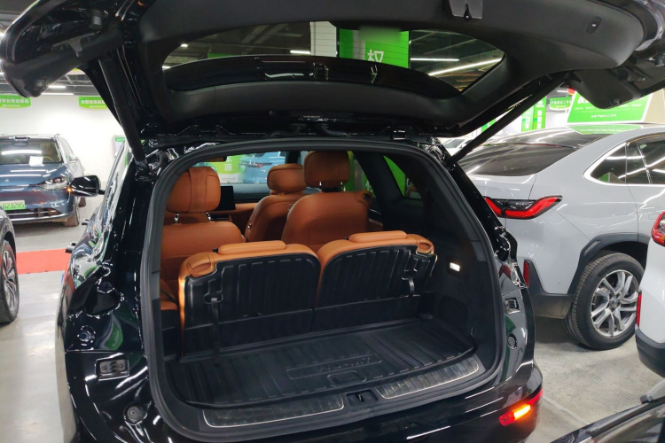 鸿蒙智行 问界M7 2024款 1.5T 智驾四驱Ultra版 6座局部细节23