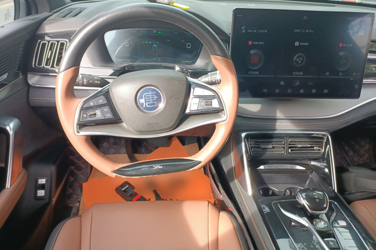 比亚迪 唐新能源 2021款 DM 2.0T 四驱性能版尊贵型中控内饰13