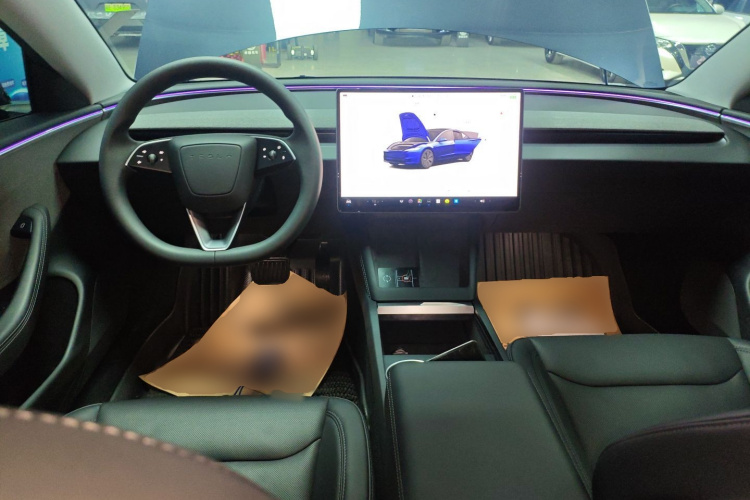 特斯拉 Model 3 2023款 后轮驱动版中控内饰12