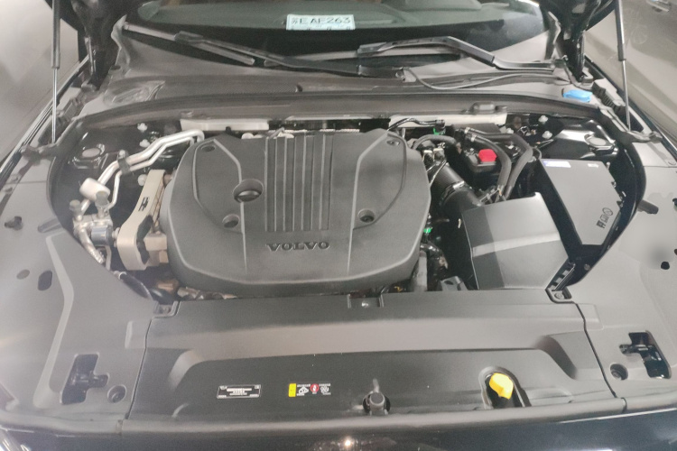 沃尔沃S90 2025款 B5 智逸豪华版局部细节24