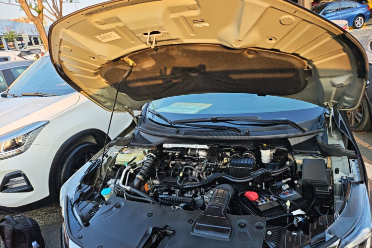 本田 凌派 2022款 180Turbo CVT豪华版机舱底盘24