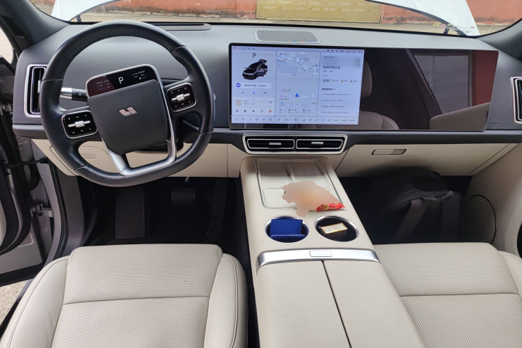 理想汽车 理想L9 2023款 Pro中控内饰7002