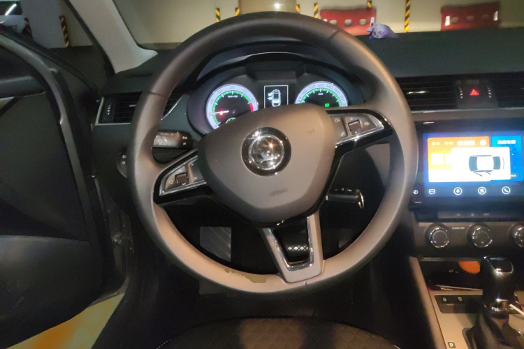 斯柯达 明锐 2019款 1.5L 自动智行豪华版 国V中控内饰13