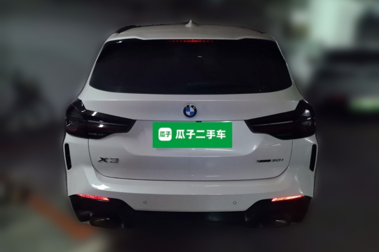 宝马X3 2023款 改款 xDrive30i 领先型 M曜夜套装车身外观6