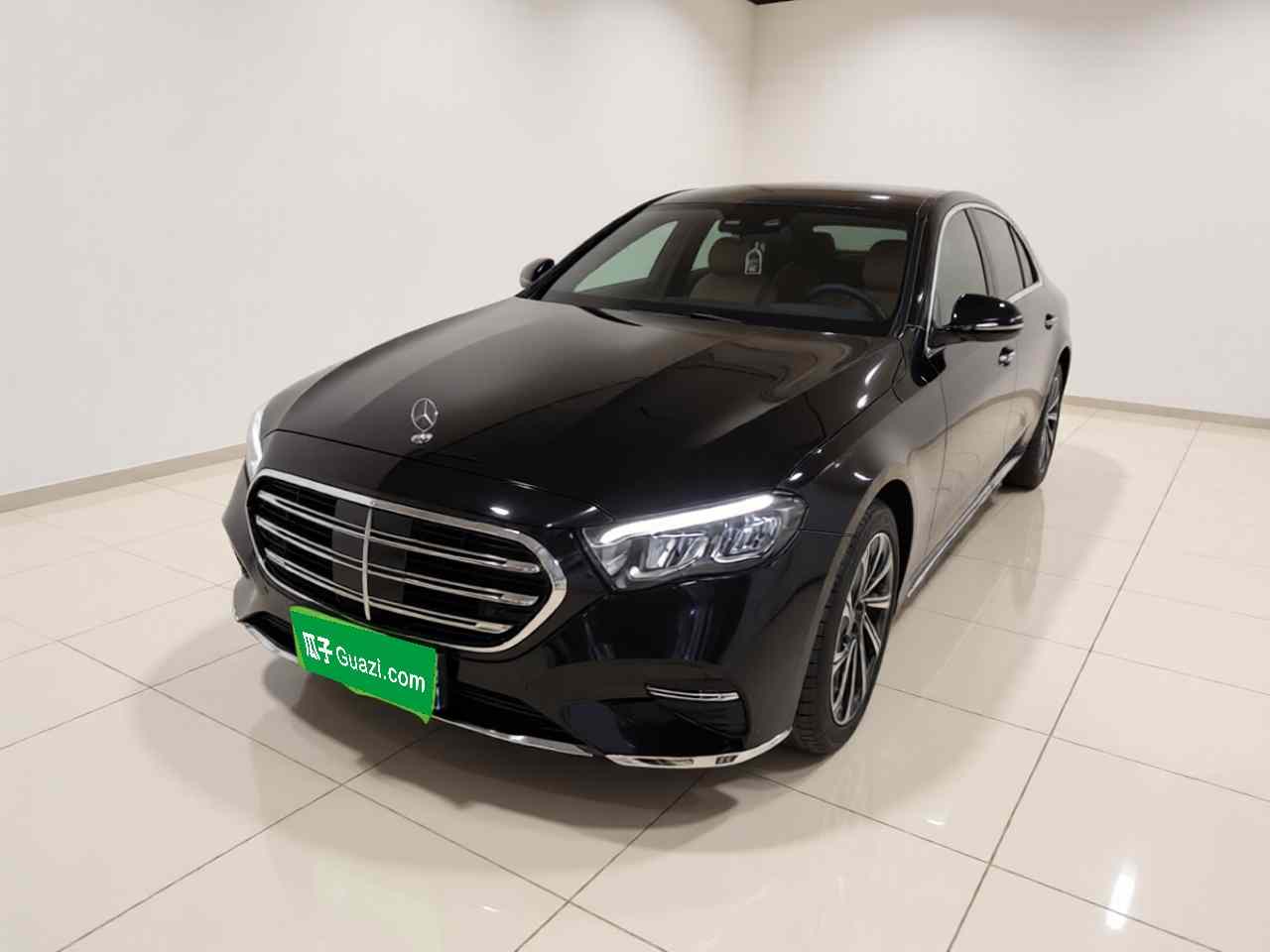 奔驰E级 2025款 E 300 L 豪华型(2)