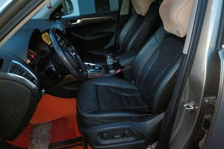 奥迪Q5 2011款 2.0TFSI 豪华型局部细节19