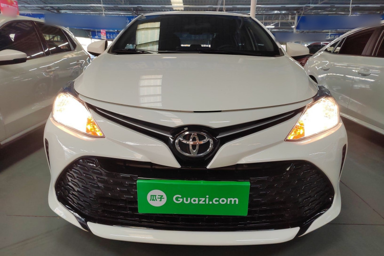 丰田 威驰FS 2019款 1.5L CVT锋驰版车身外观2