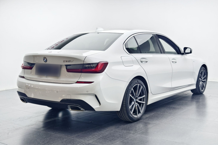 宝马3系 2022款 改款 325Li M运动套装车身外观6004