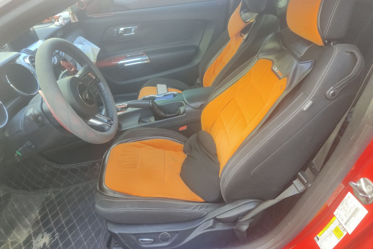 福特 Mustang 2017款 2.3T 性能版中控内饰19