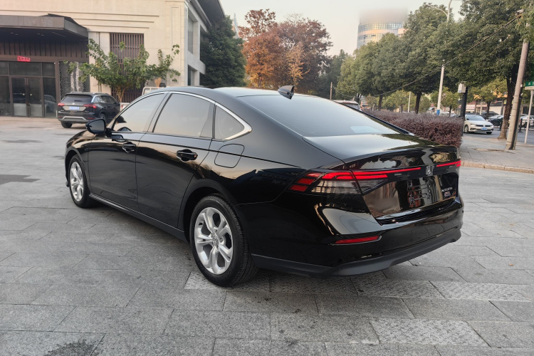 本田 雅阁 2024款 260TURBO 豪华版车身外观6007