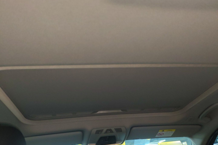 宝马3系 2019款 320Li 时尚型中控内饰22