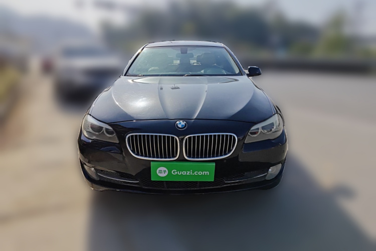 宝马5系 2013款 525Li 豪华型车身外观2