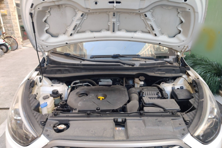 北京现代ix35 2013款 2.0L 自动两驱舒适型GL 国IV局部细节24