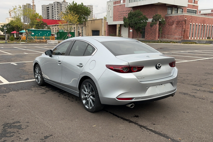 马自达3 昂克赛拉 2020款 2.0L 自动质豪版车身外观6005