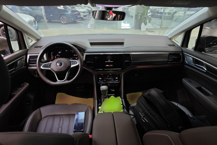 大众 威然 2020款 330TSI 豪华版中控内饰12