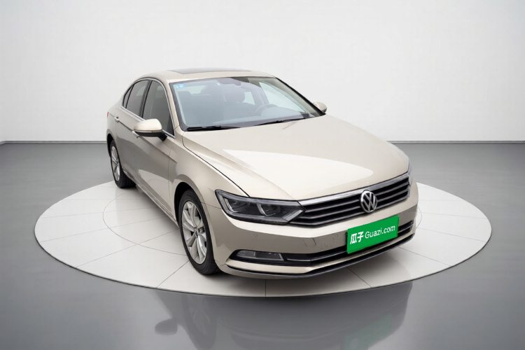 大众 迈腾 2019款 330TSI DSG 豪华型 国V车身外观3