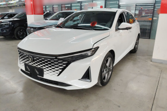 长安 锐程PLUS 2023款 1.5T DCT尊贵型