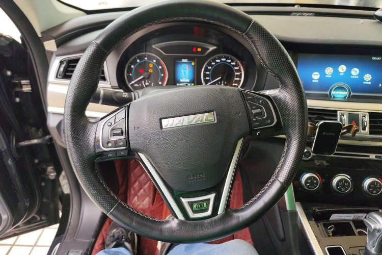 哈弗H7 2016款 蓝标H7 2.0T 自动精英型中控内饰13