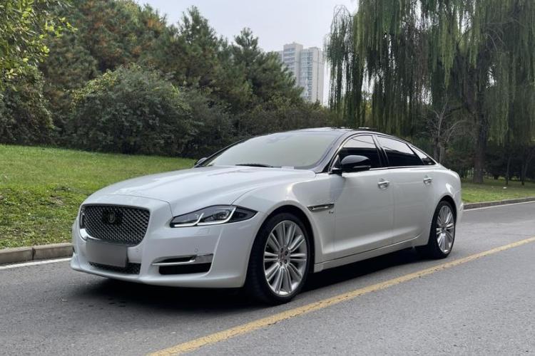 捷豹XJ 2018款 XJL 3.0 SC 两驱典雅商务版车身外观1