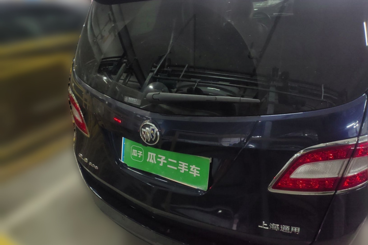 别克GL8 2013款 3.0L GT豪华商务豪雅版车身外观6004