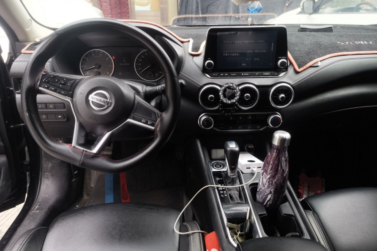 日产 轩逸 2020款 1.6L XL CVT悦享版中控内饰12