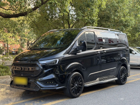 钧天黑武士Youth 2025款 2.0T 汽油巅峰版