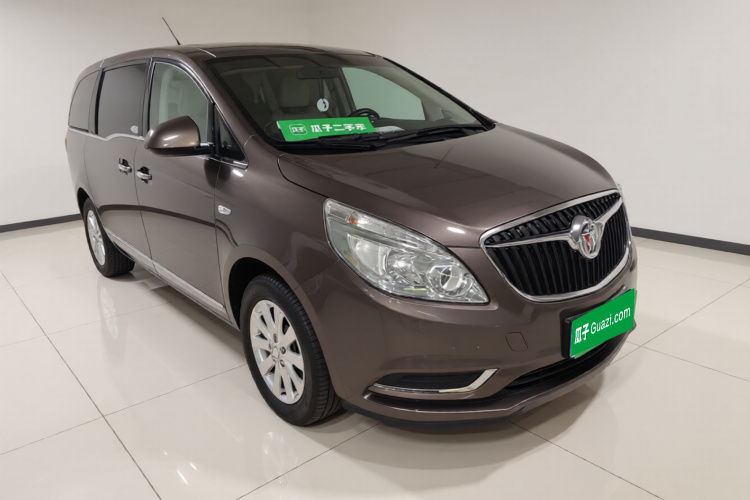 别克GL8 2017款 25S 尊贵型 国V车身外观3