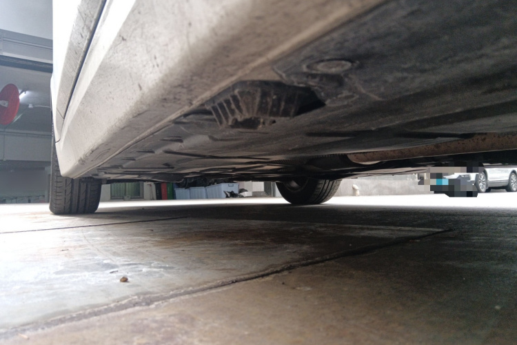 宝马3系 2017款 320Li xDrive 时尚型局部细节9001