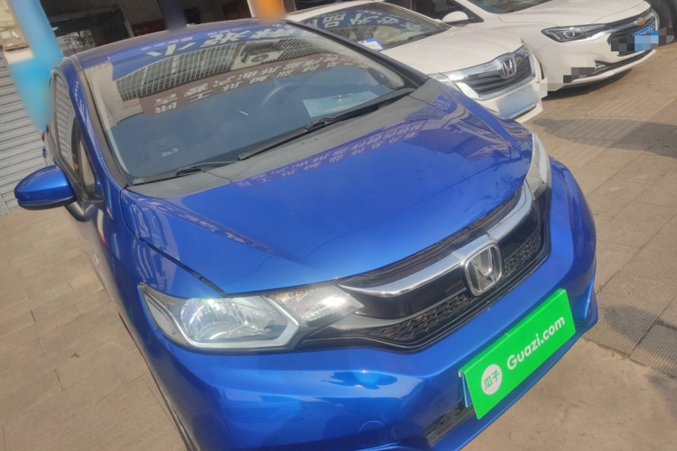 本田 飞度 2018款 1.5L CVT舒适天窗版车身外观3