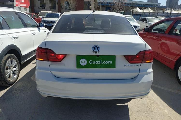 大众 桑塔纳 2019款 1.5L 手动风尚版 国VI车身外观6