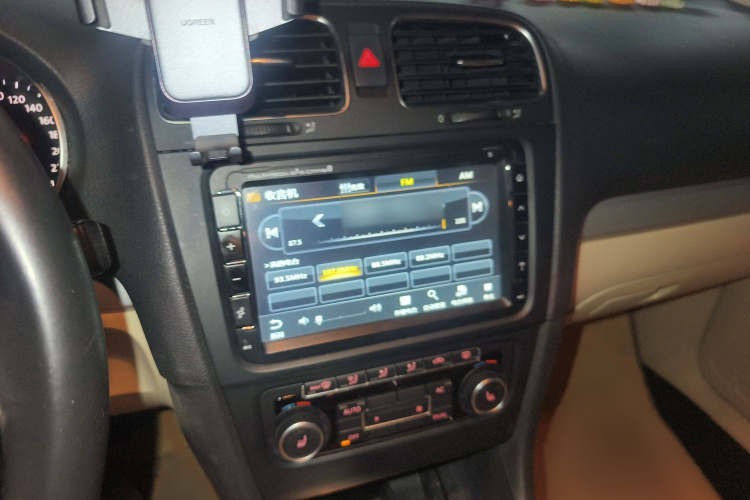 大众 高尔夫 2012款 1.4TSI 自动豪华型局部细节16