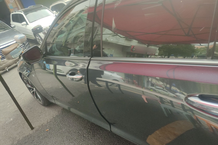 凯迪拉克CT5 2021款 改款 28T 豪华型车身外观4