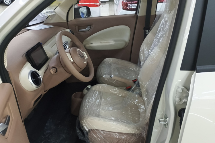 五菱汽车 宏光MINIEV 2025款 四门版 进阶款中控内饰19