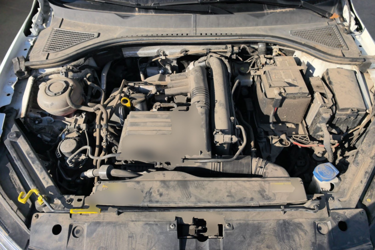 大众 宝来 2023款 200TSI DSG畅行版机舱底盘24