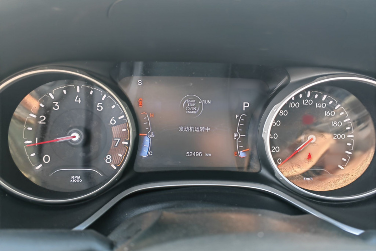 Jeep 指南者 2017款 200T 自动家享四驱版局部细节14