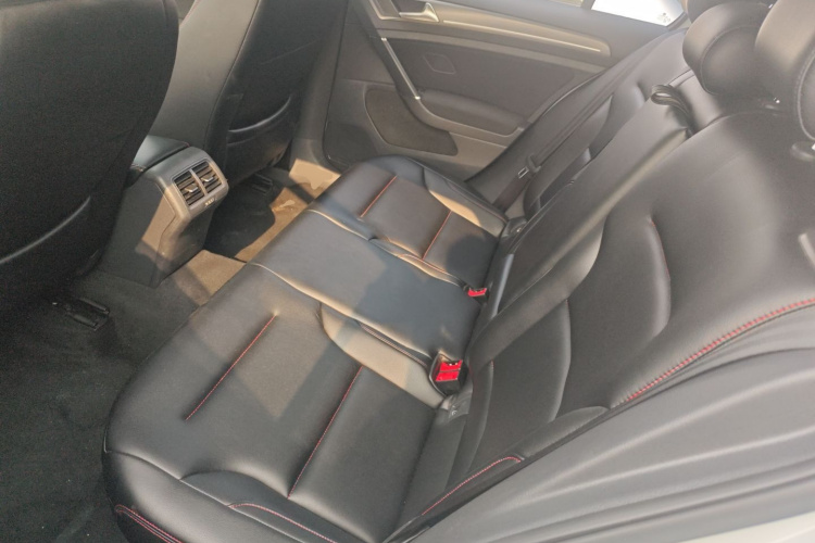 大众 高尔夫 2016款 230TSI 自动舒适型中控内饰7004