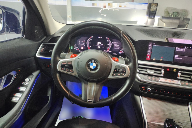 宝马3系 2021款 改款二 325i M运动曜夜套装中控内饰13