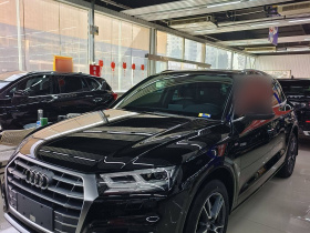 奥迪Q5L 2020款 改款 40 TFSI 荣享时尚型