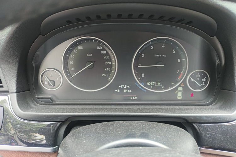 宝马5系 2017款 520Li 典雅型局部细节14