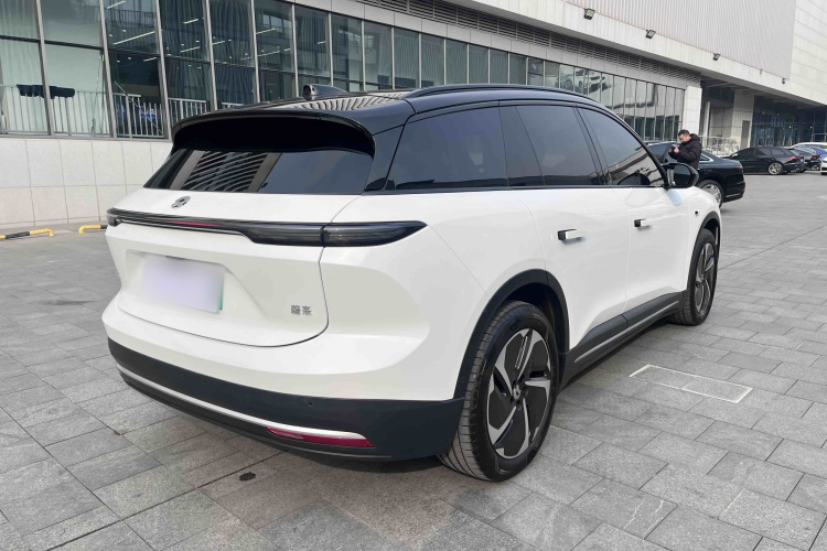 蔚来ES6 2024款 75kWh车身外观6009