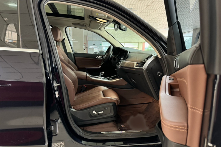 宝马X5(进口) 2020款 xDrive30i M运动套装中控内饰7001