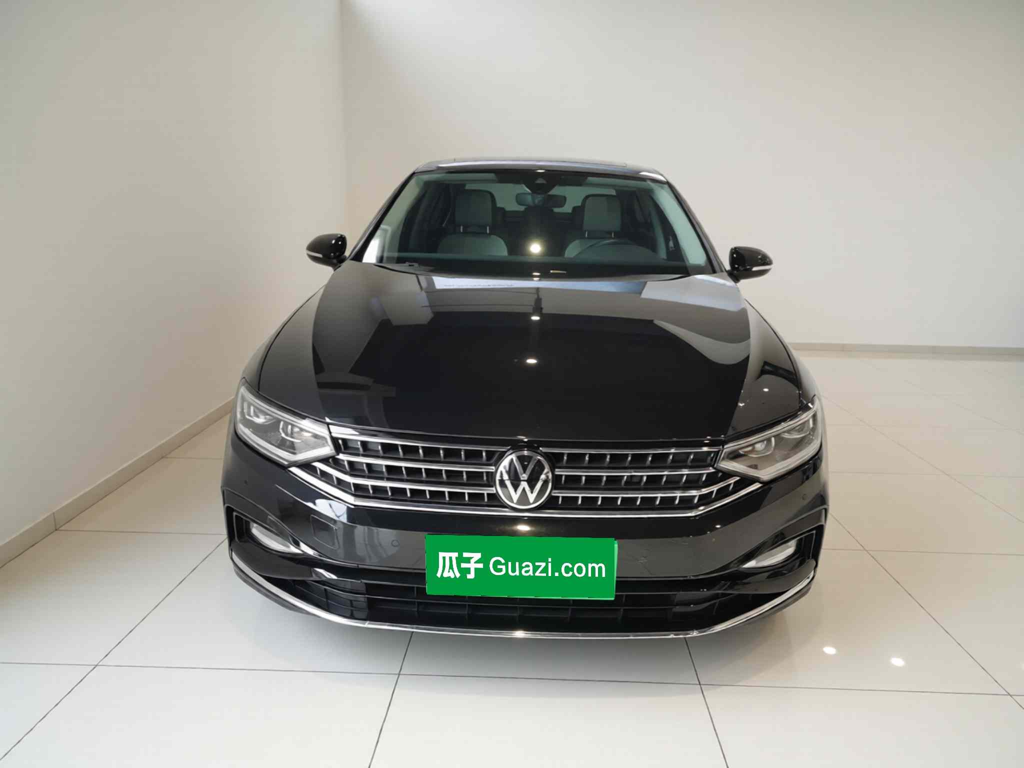 大众 迈腾 2024款 200万辆众享款 330TSI DSG豪华型(1)
