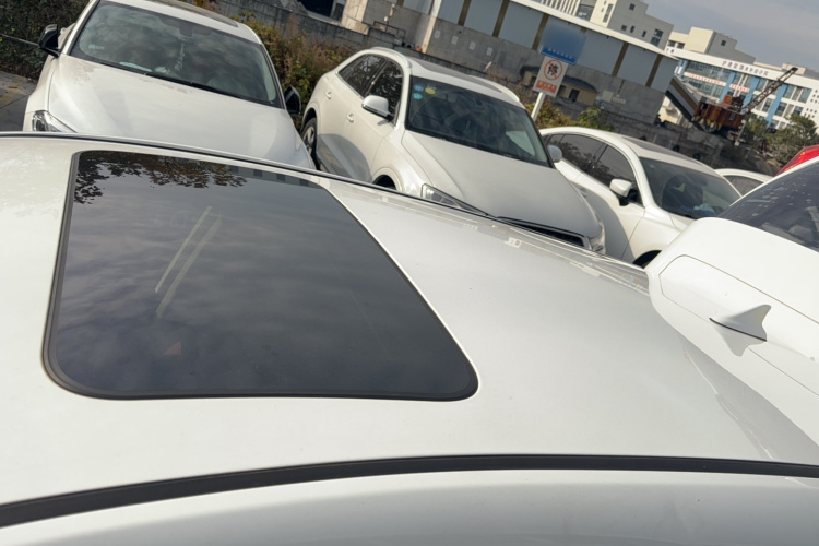 长安 逸动 2016款 XT 1.6L 自动俊酷型局部细节57