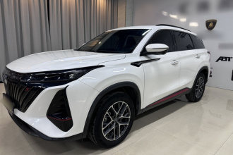 长安CS75 PLUS 2022款 第二代 1.5T 自动尊贵型