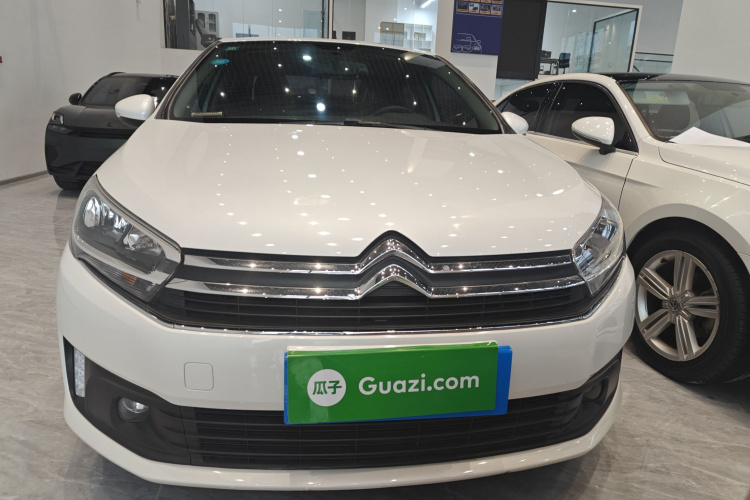 雪铁龙 C4世嘉 2018款 1.6L 自动豪华型车身外观6001