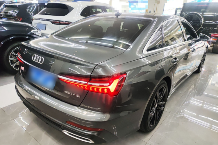 奥迪A6L 2019款 45 TFSI 臻选动感型车身外观7
