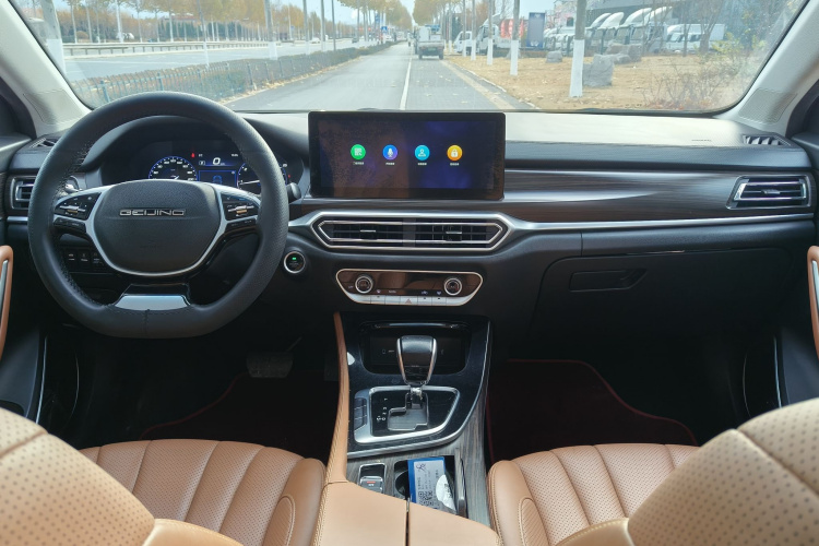 北京汽车 北京U7 2019款 1.5T CVT新智版 国VI中控内饰7006