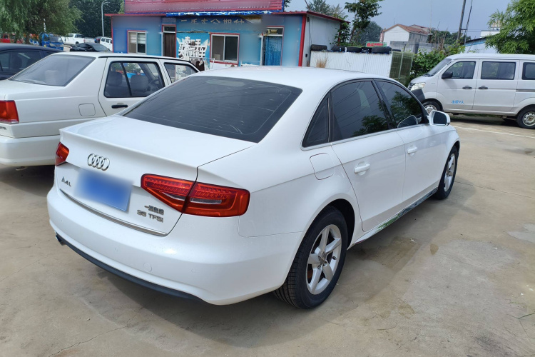 奥迪A4L 2015款 35 TFSI 自动标准型车身外观6005